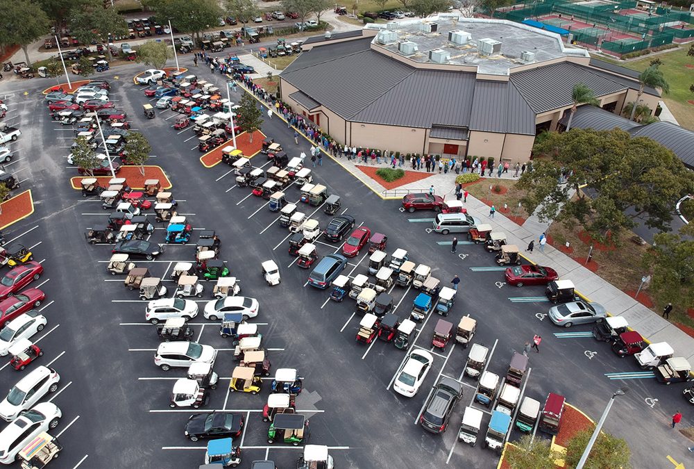 A Capacity Crowd for Area Golf Cart Study    